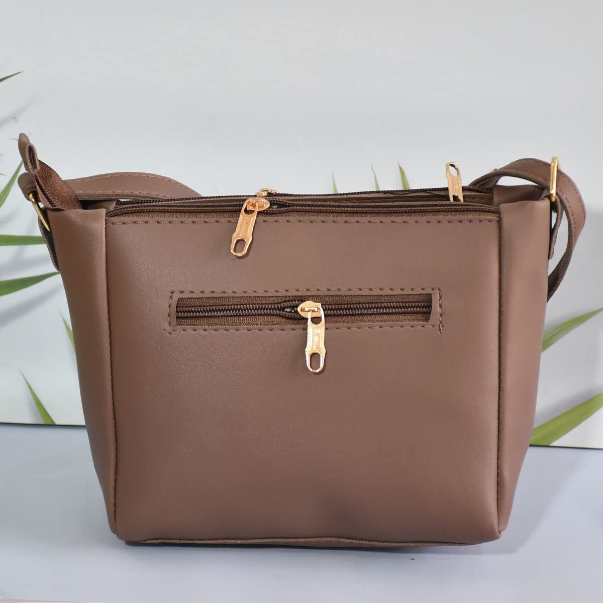 WD5496) Leather Purse Women Leather Handbags Bags for Women Cloth Bags  Leather Purse Office Bag - China Designer Bag and Lady Handbag price |  Made-in-China.com